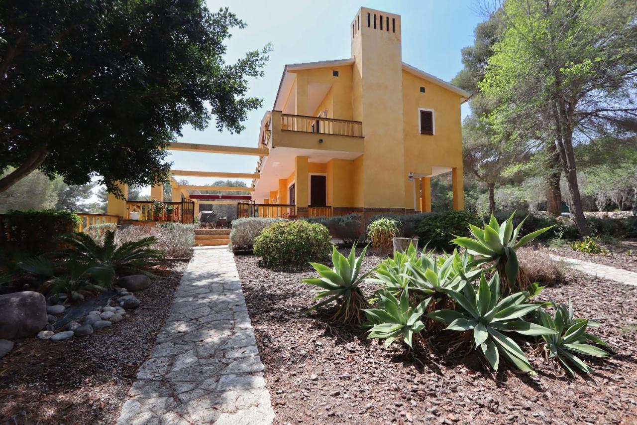 Villa Golf Sitges Vilanova i la Geltrú Exteriör bild
