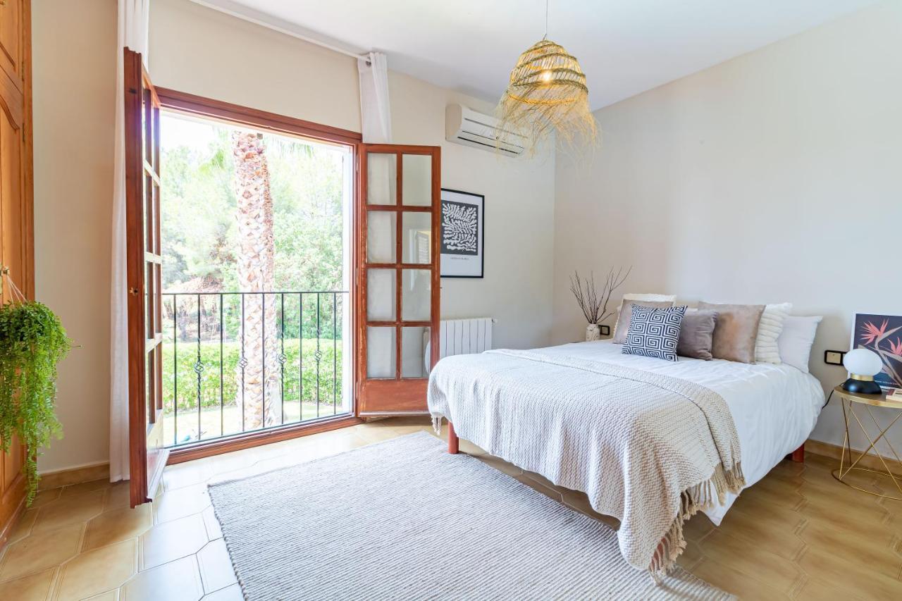 Villa Golf Sitges Vilanova i la Geltrú Exteriör bild