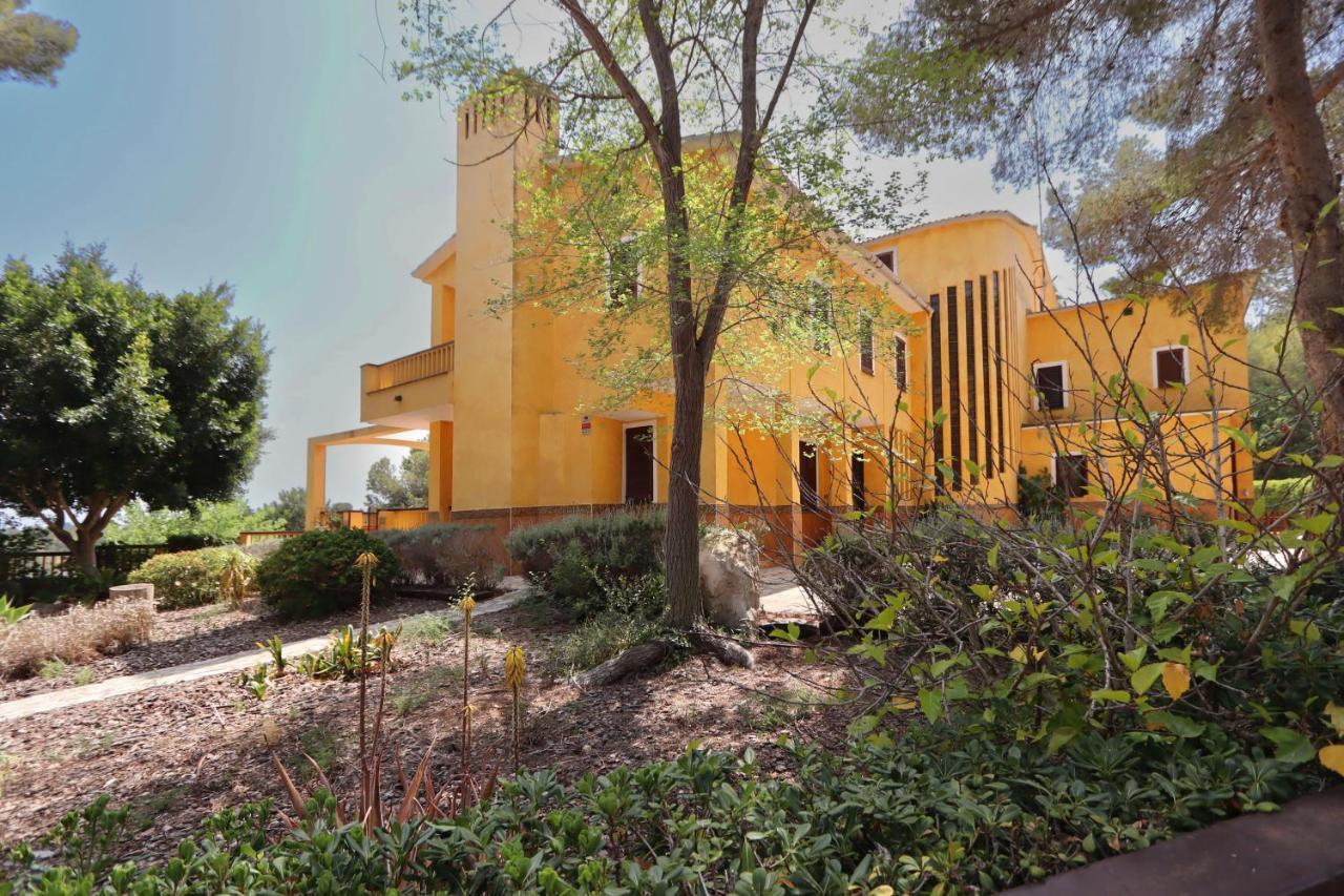 Villa Golf Sitges Vilanova i la Geltrú Exteriör bild